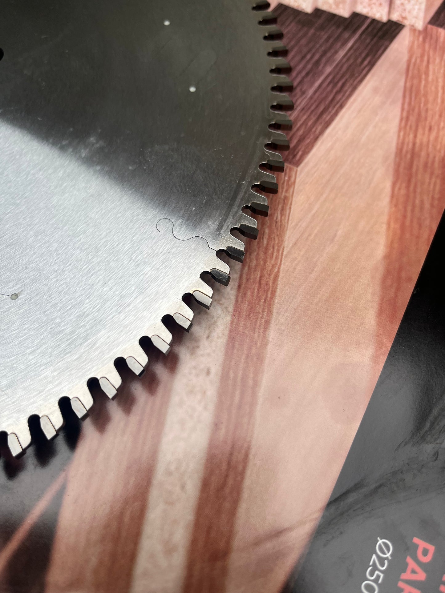 Disco de Serra circular para Alumínio Ø250mm x 100 dentes KWS