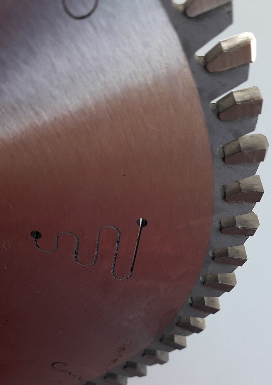 Disco de Serra de Canal Fundo de Gaveta Ø200mm x 6,70mm